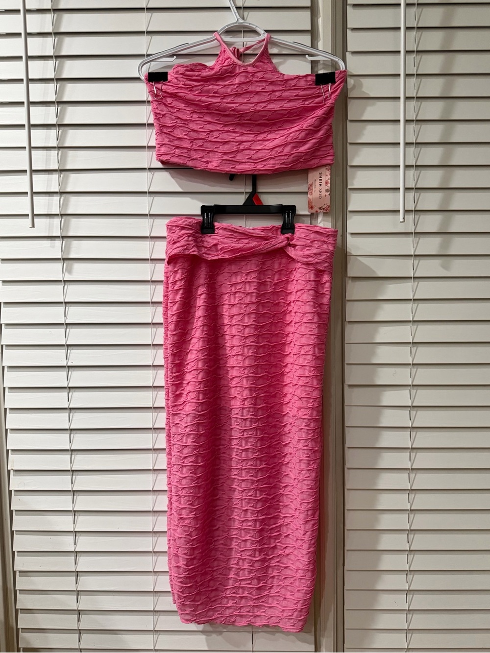 SHEIN Pink Textured Midi Skirt Set 🩷 Size Large 🩷 Pretty In Pink! 🩷